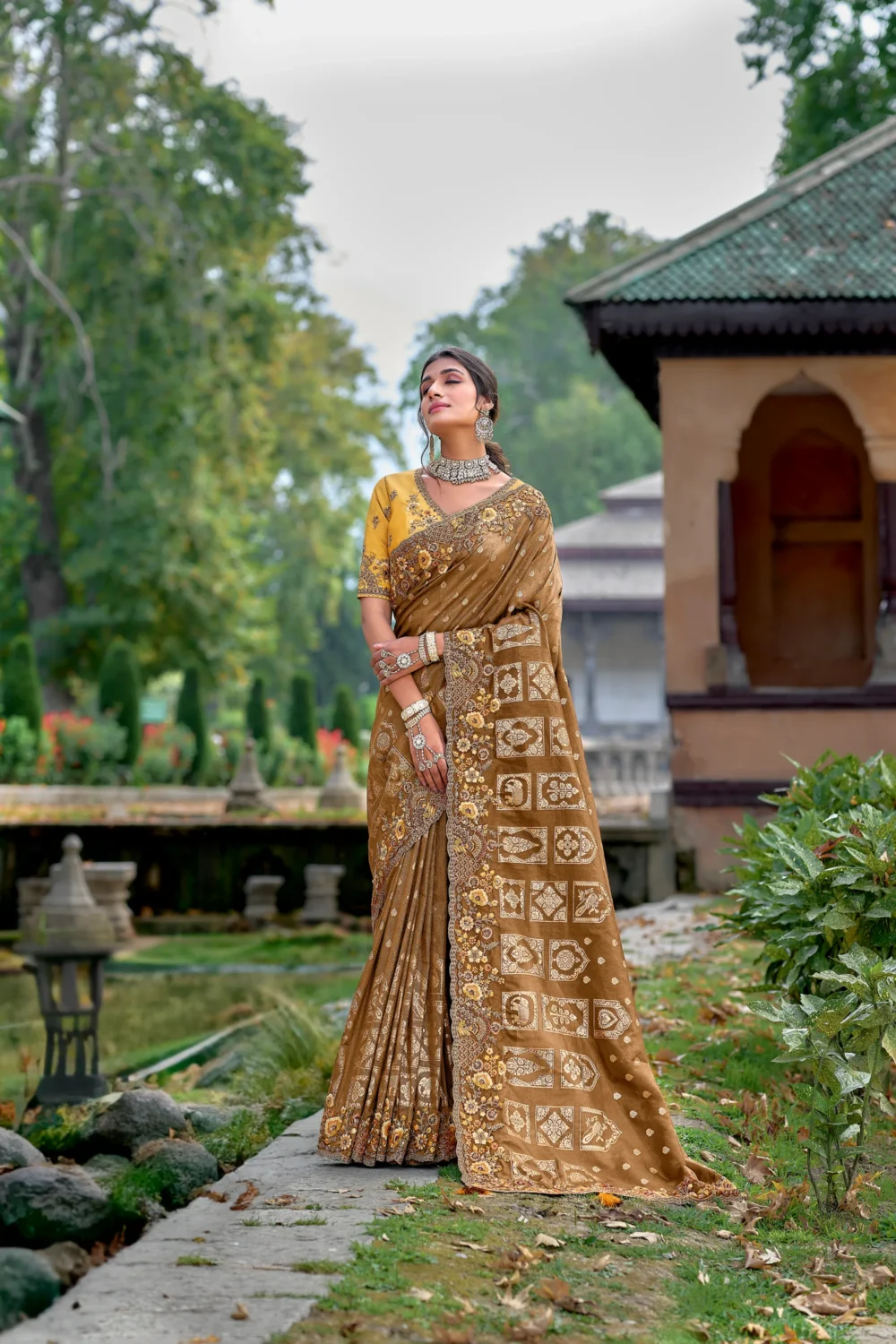 Silk Saree with Designer Weaving & Embroidery