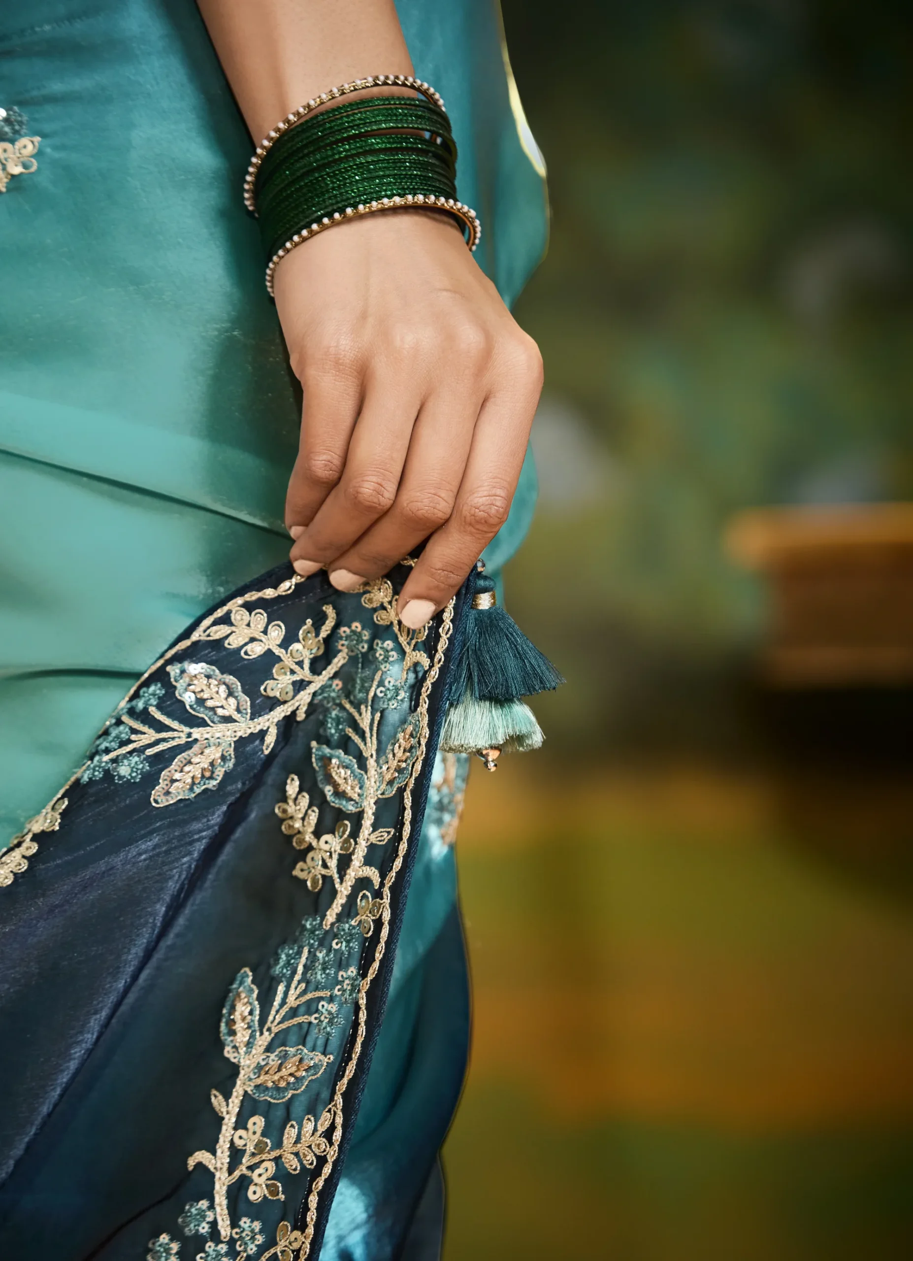 Royal Purple Embroidered Party Wear Saree with Designer Border - Image 3