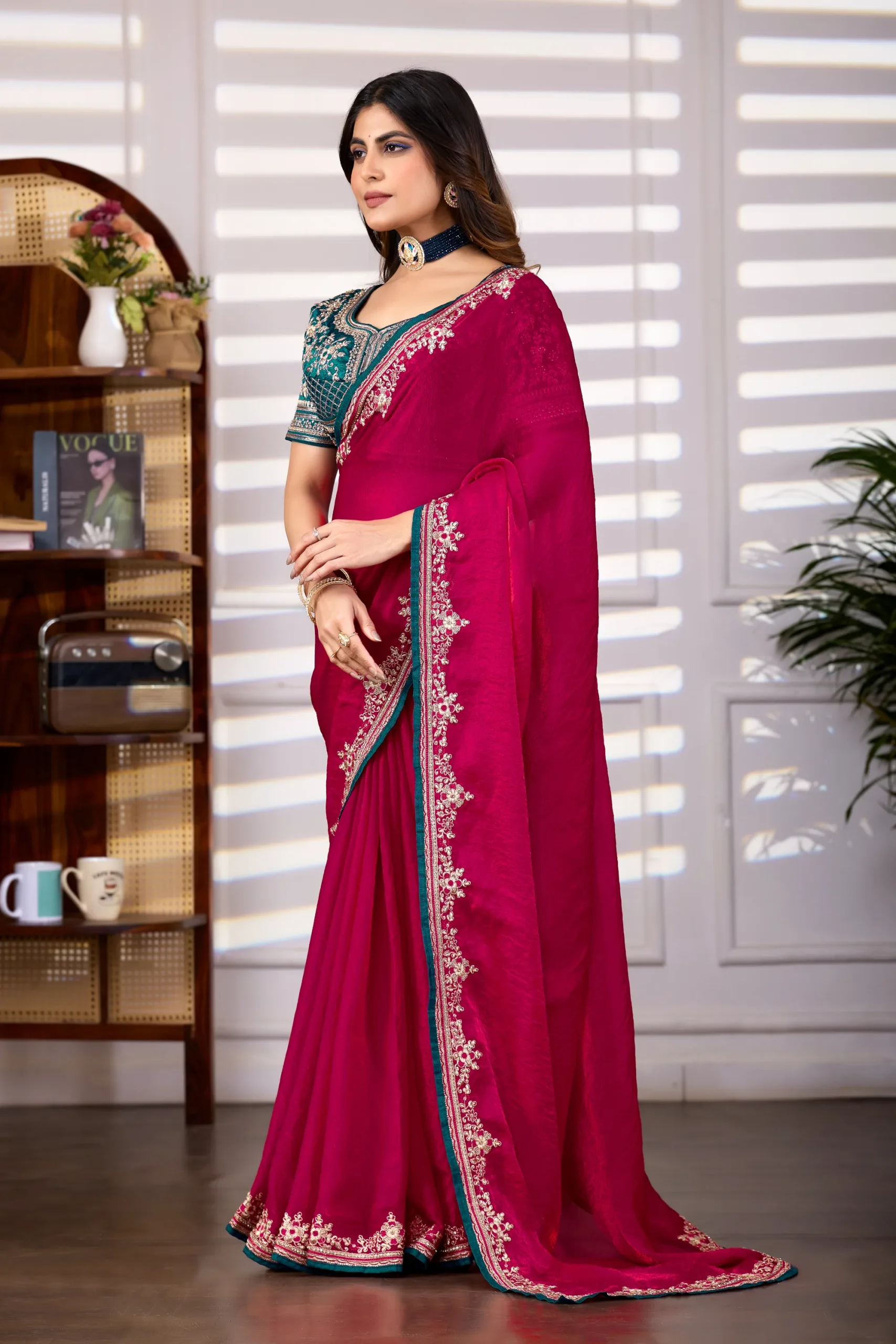 Handcrafted Embroidery Saree With Heavy Designer Blouse - Image 5